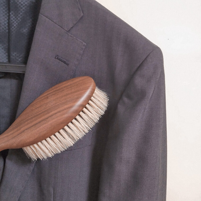 スーツ　ブラシ